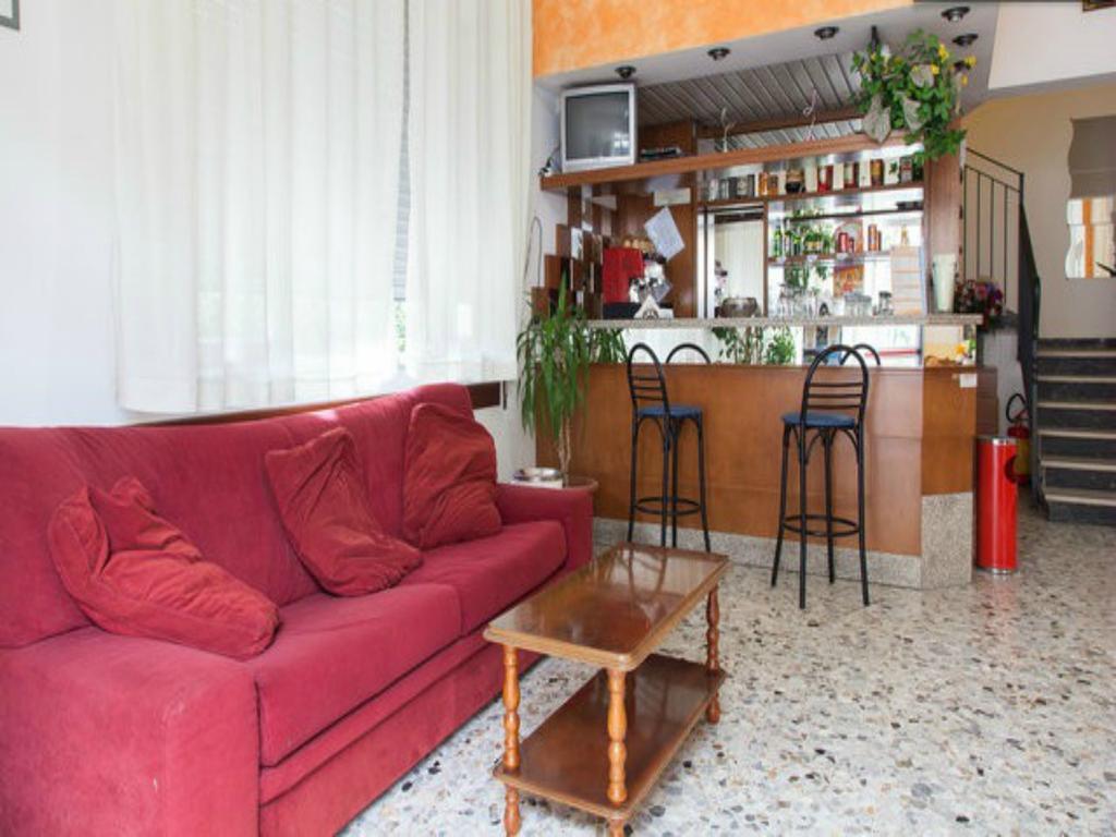 Hotel Ronconi Rimini Buitenkant foto